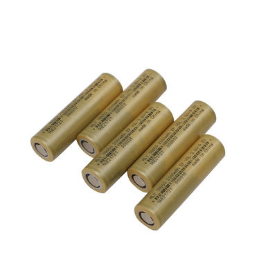 2000mah 18650 خلية بطارية ليثيوم أيون قابلة لإعادة الشحن 500 مرة معدل مرتفع