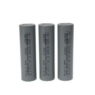 2600mAh 18650 بطارية ليثيوم أيون قابلة لإعادة الشحن 3.6 فولت 500 مرة لأدوات الحدائق